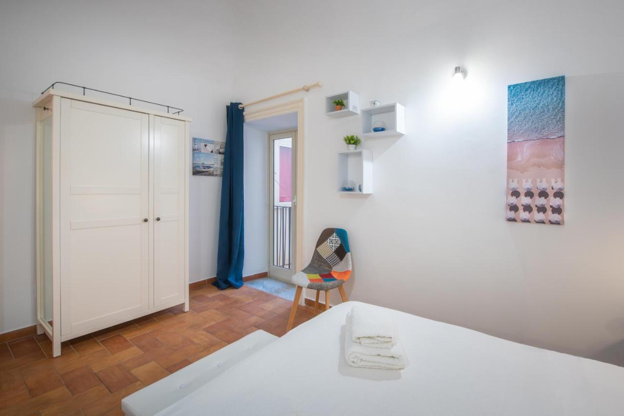 Favolosa Casa Vacanza A เชฟาลู ภายนอก รูปภาพ